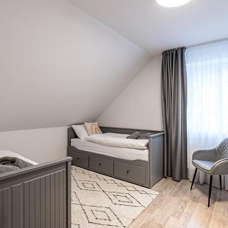 Hubertus Karlova Studanka Aparthotel Екстериор снимка