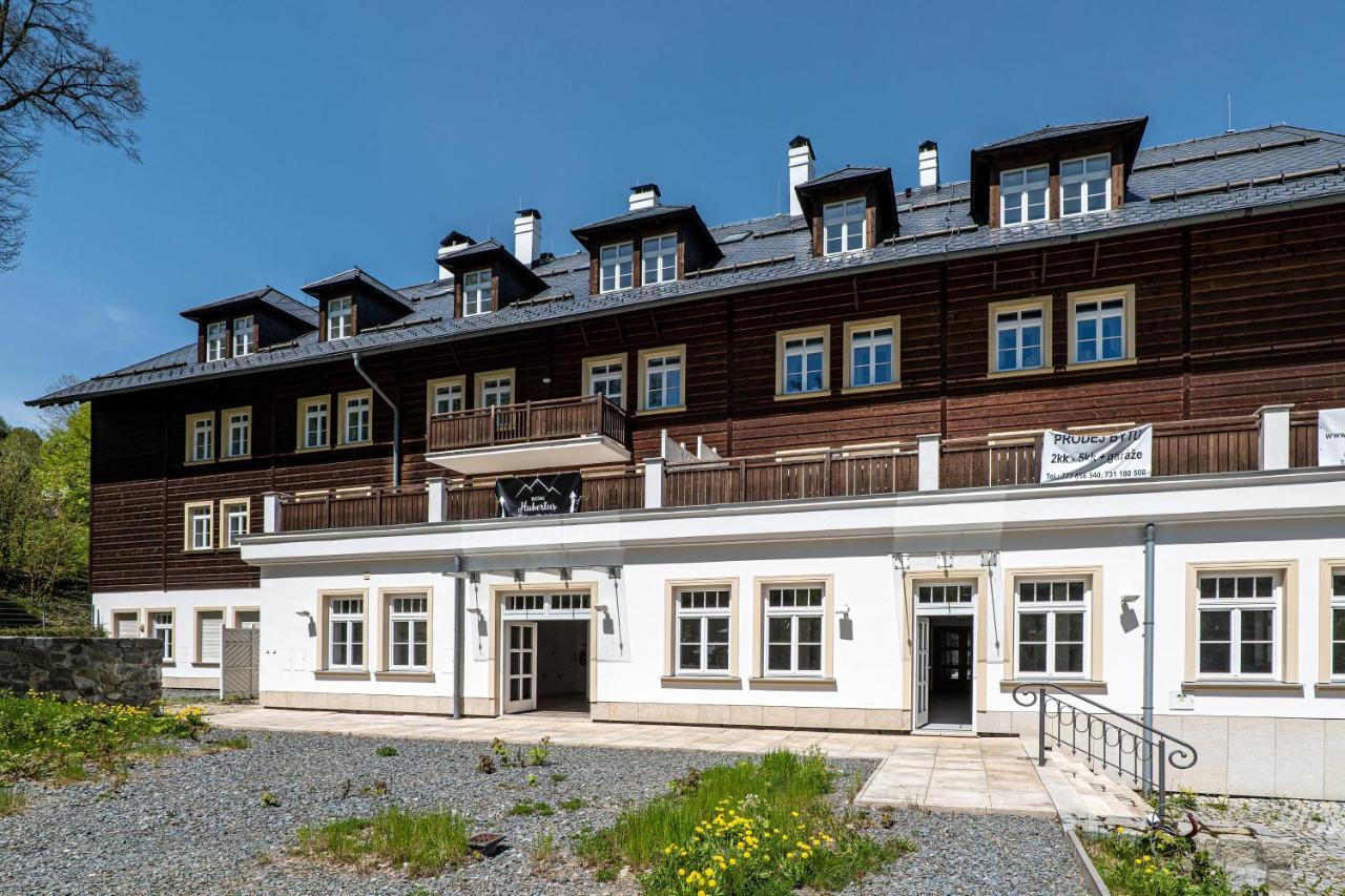 Hubertus Karlova Studanka Aparthotel Екстериор снимка