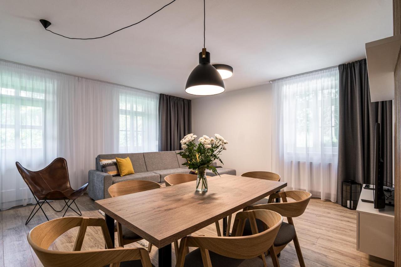 Hubertus Karlova Studanka Aparthotel Екстериор снимка