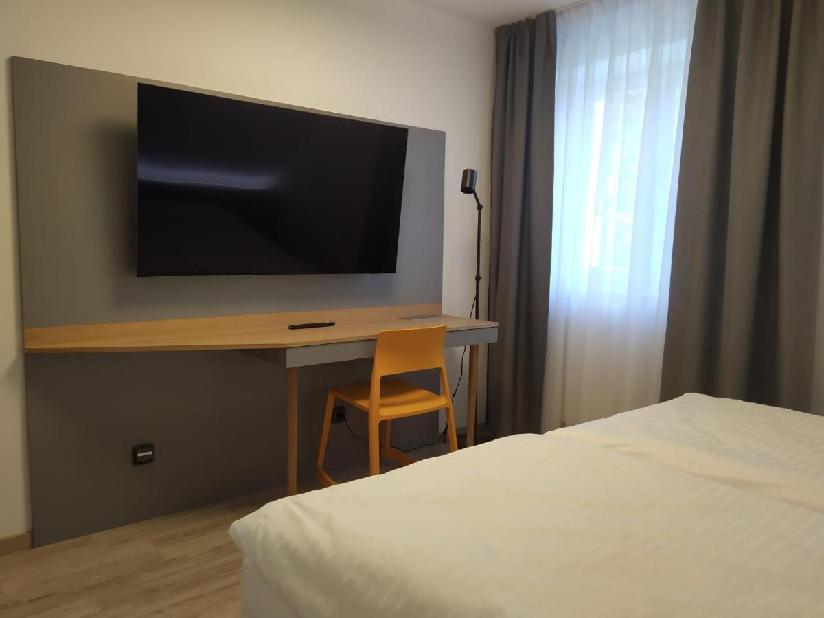 Hubertus Karlova Studanka Aparthotel Екстериор снимка