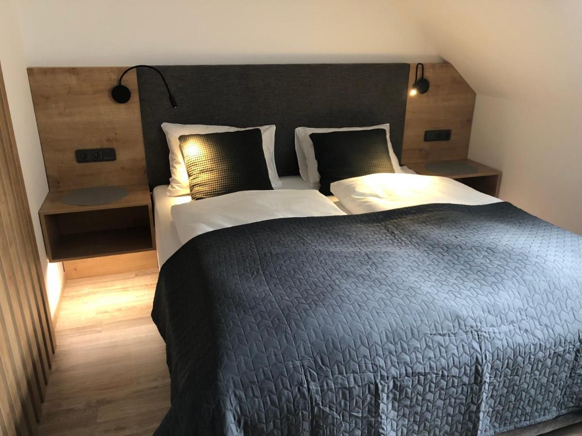Hubertus Karlova Studanka Aparthotel Екстериор снимка