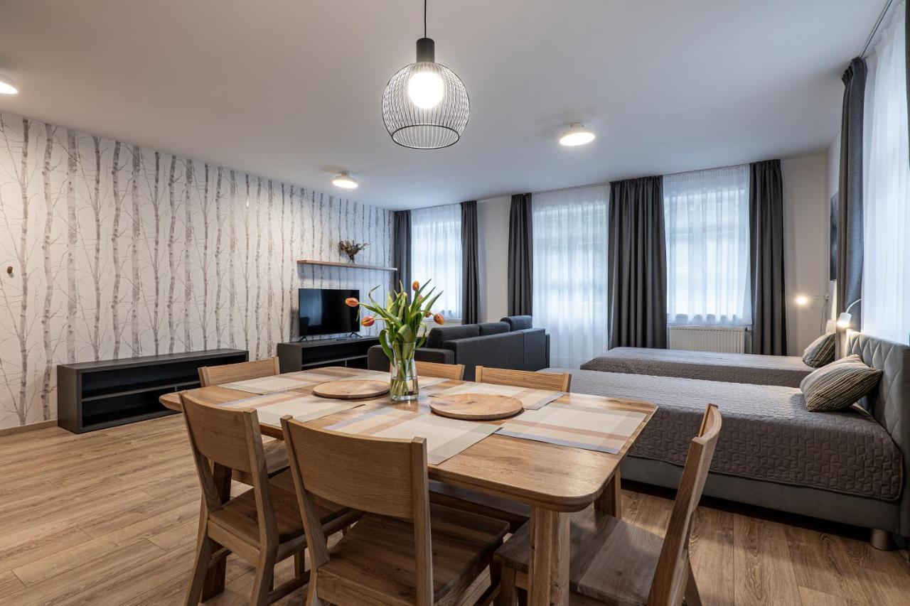 Hubertus Karlova Studanka Aparthotel Екстериор снимка